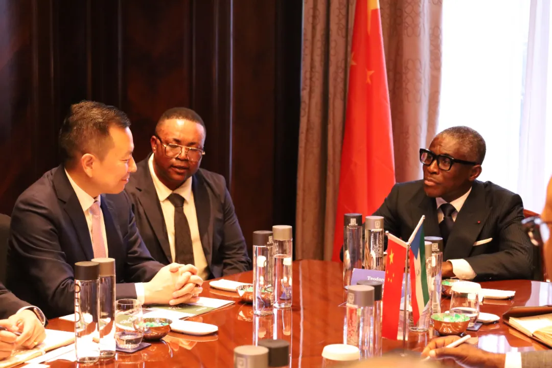 赤道几内亚共和国访华代表与EBpay深入探讨产业协同发展